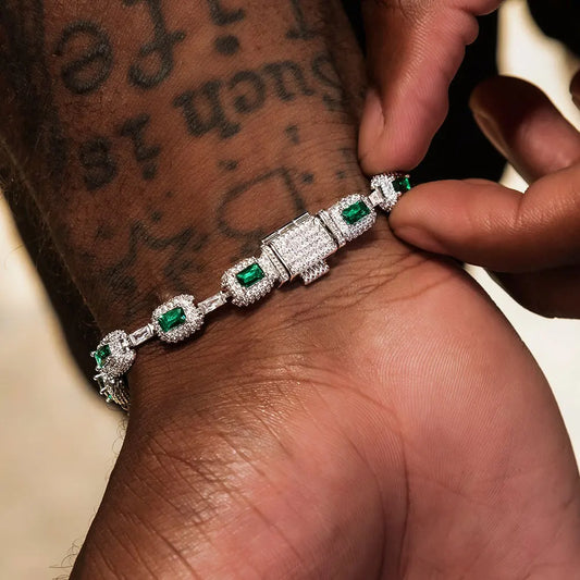Pulseira Masculina Premium Ice Crave com Zircônias Verdes – Luxo e Elegância